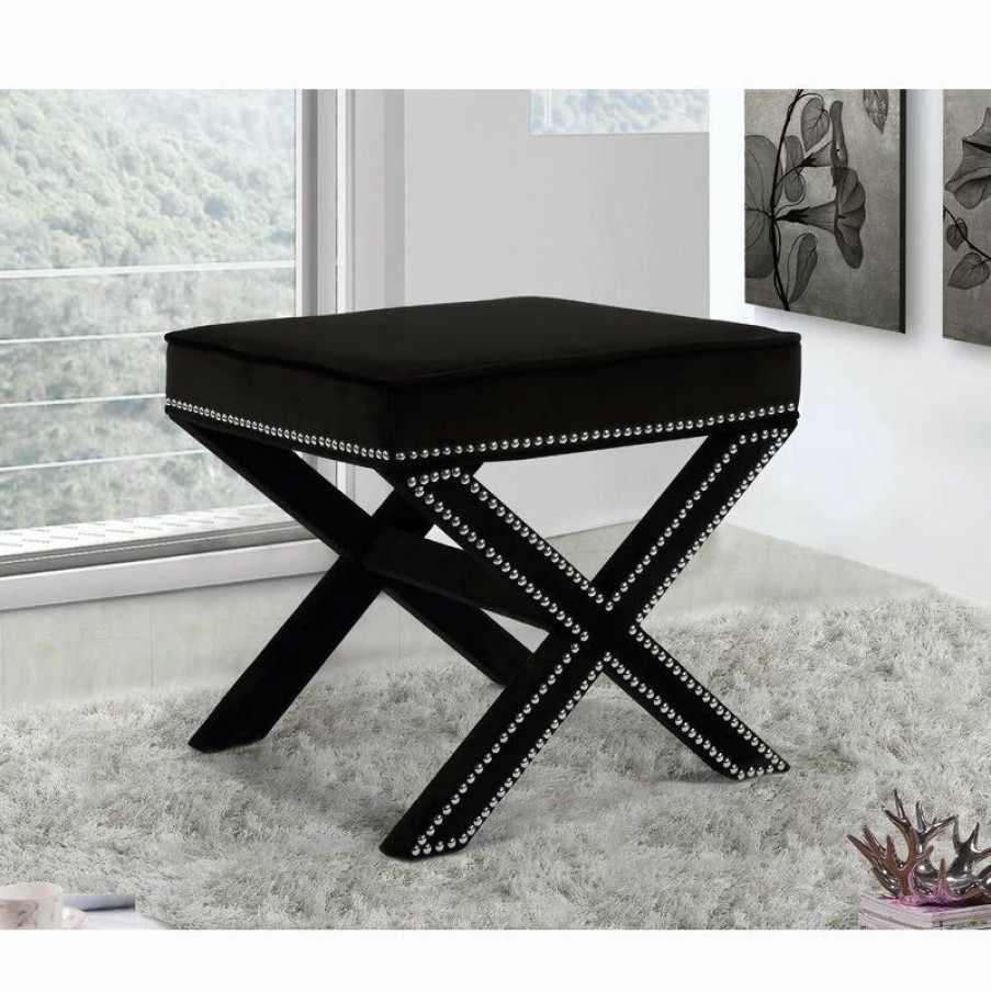 Footstools & Ottomans * | Meridian Furniture Nixon Black Velvet Ottoman/Bench