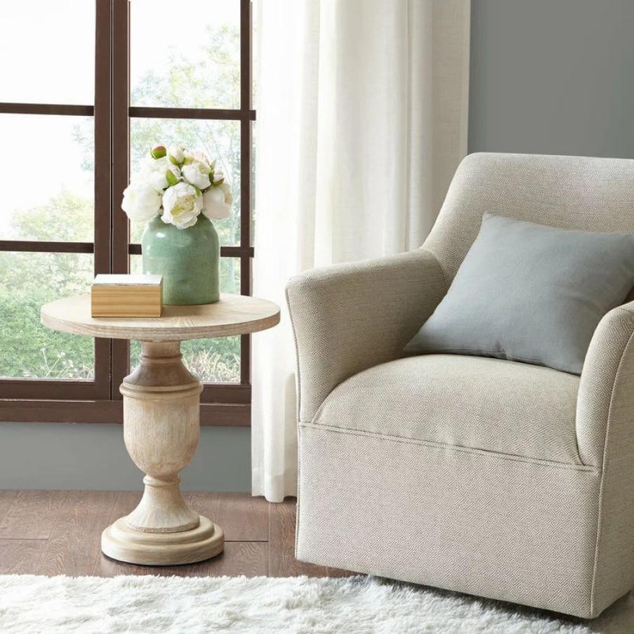 Coffee & Accent Tables * | Olliix Madison Park Farmhouse Garcia Round Accent Table
